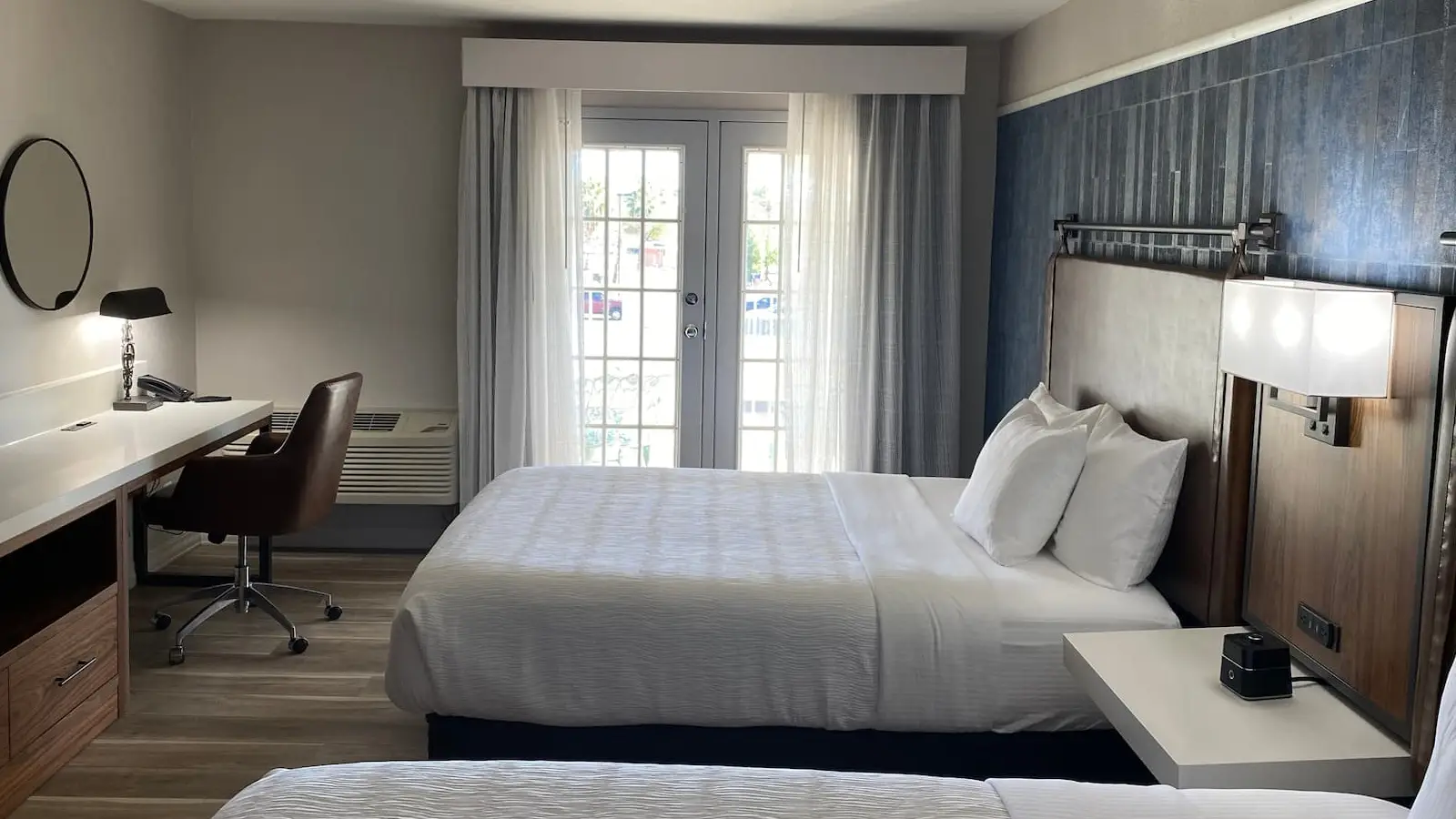 Spacious Standard Double Queen Room Spacious Standard Double Queen Room