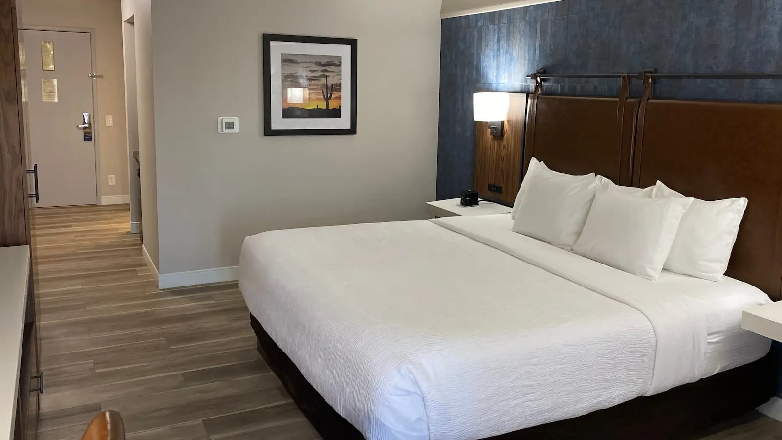 Standard King Room Standard King Room